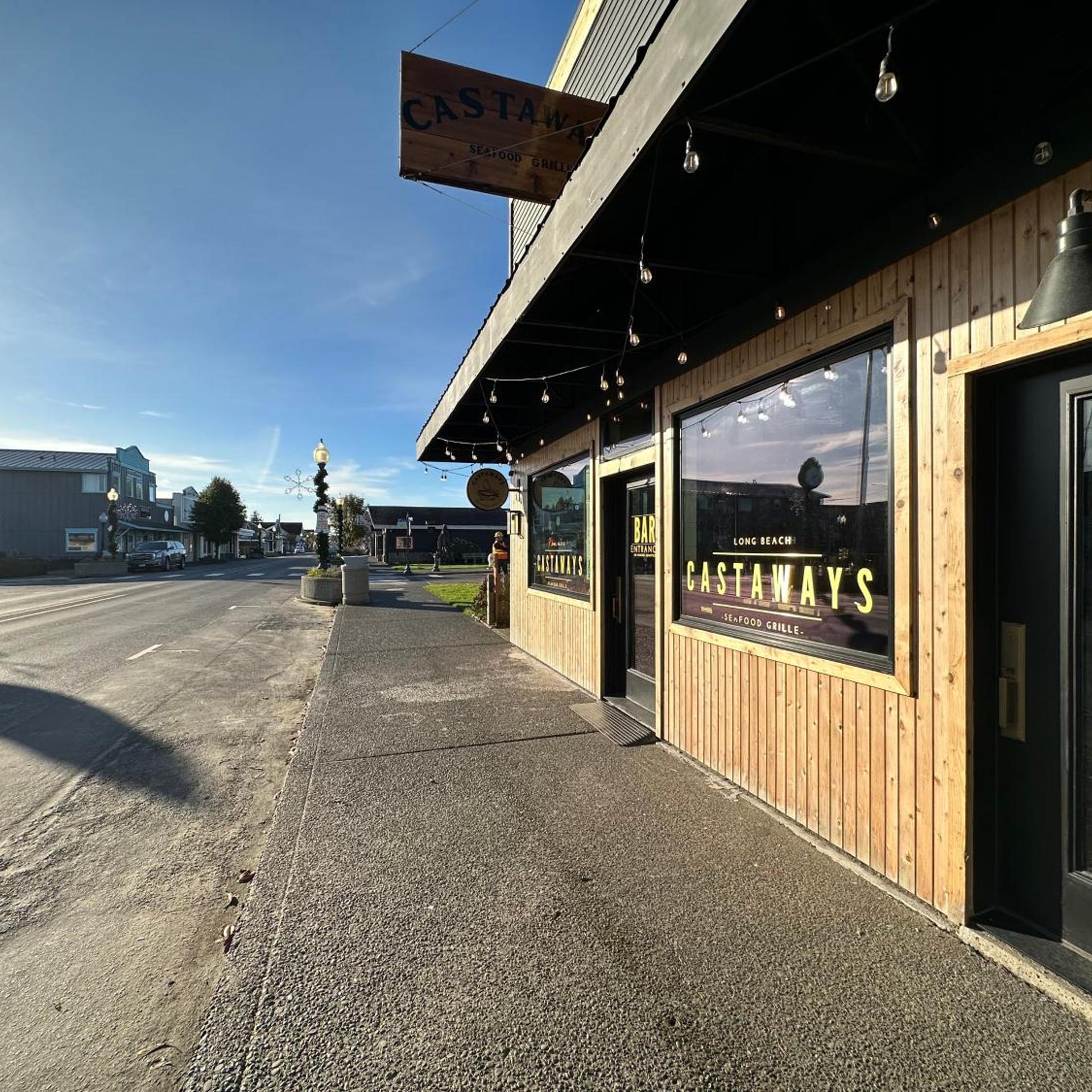 Coastal Inn & Suites 37/50