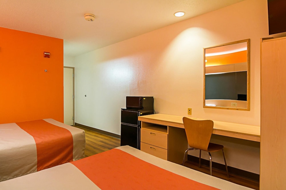 Motel6 Sycamore, IL 20/41