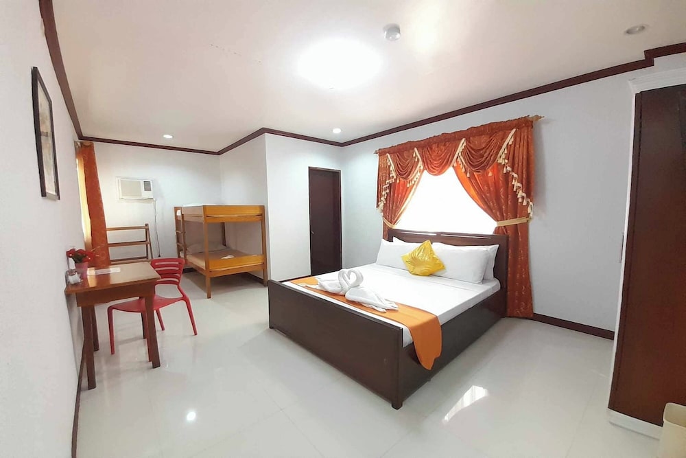 Gilin Pension House 6/27