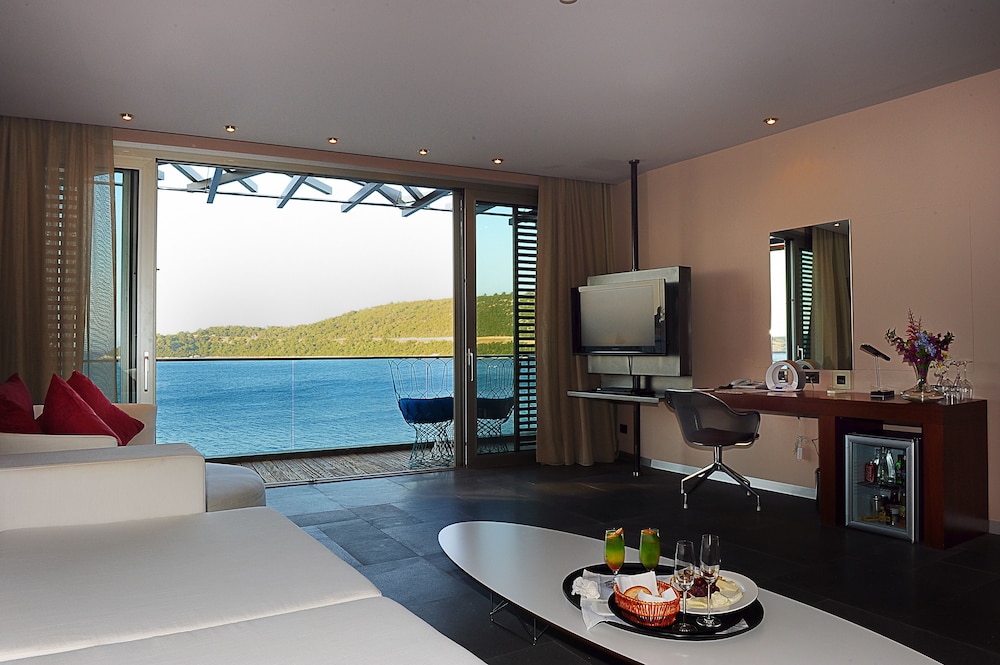 Kuum Hotel and Spa Bodrum 95/120