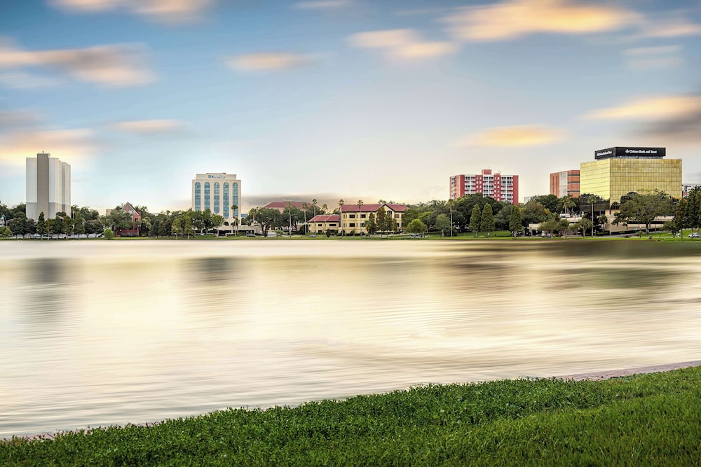 Hyatt Place Lakeland Center 59/63
