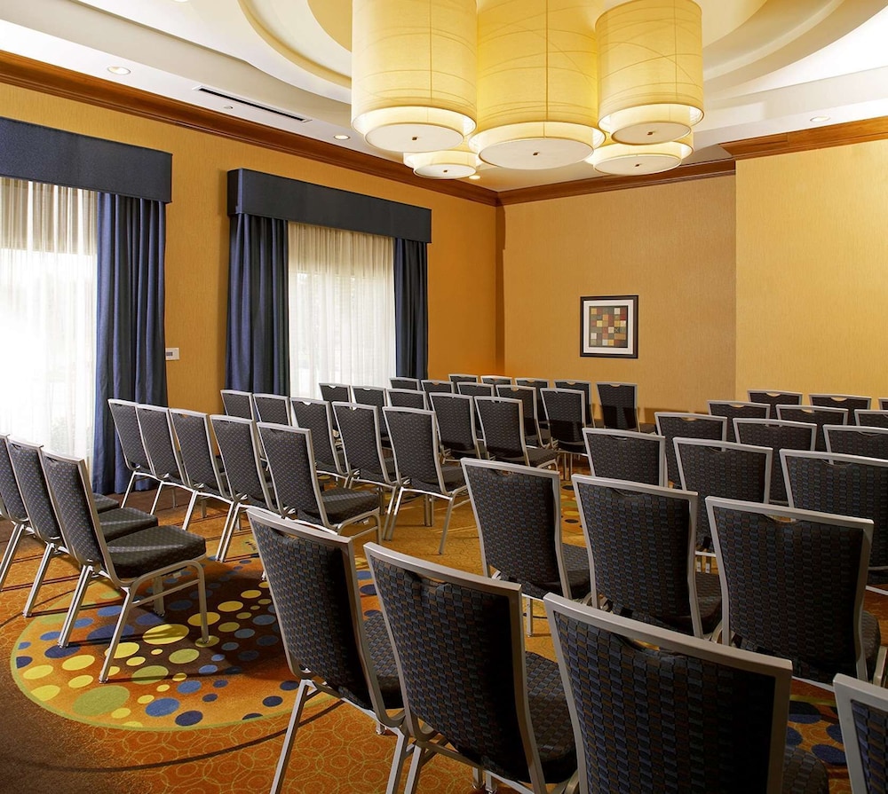 Hilton Garden Inn Dallas/Arlington 57/69