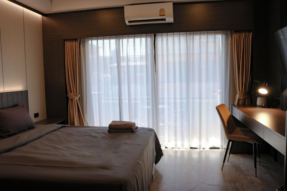 Max Hotel 27/63