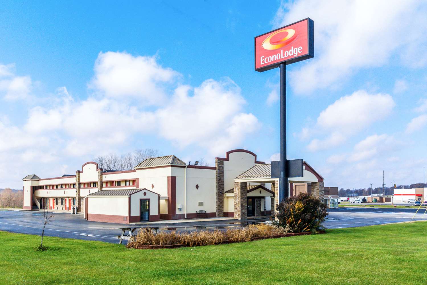 Econo Lodge Cloverdale 39/39