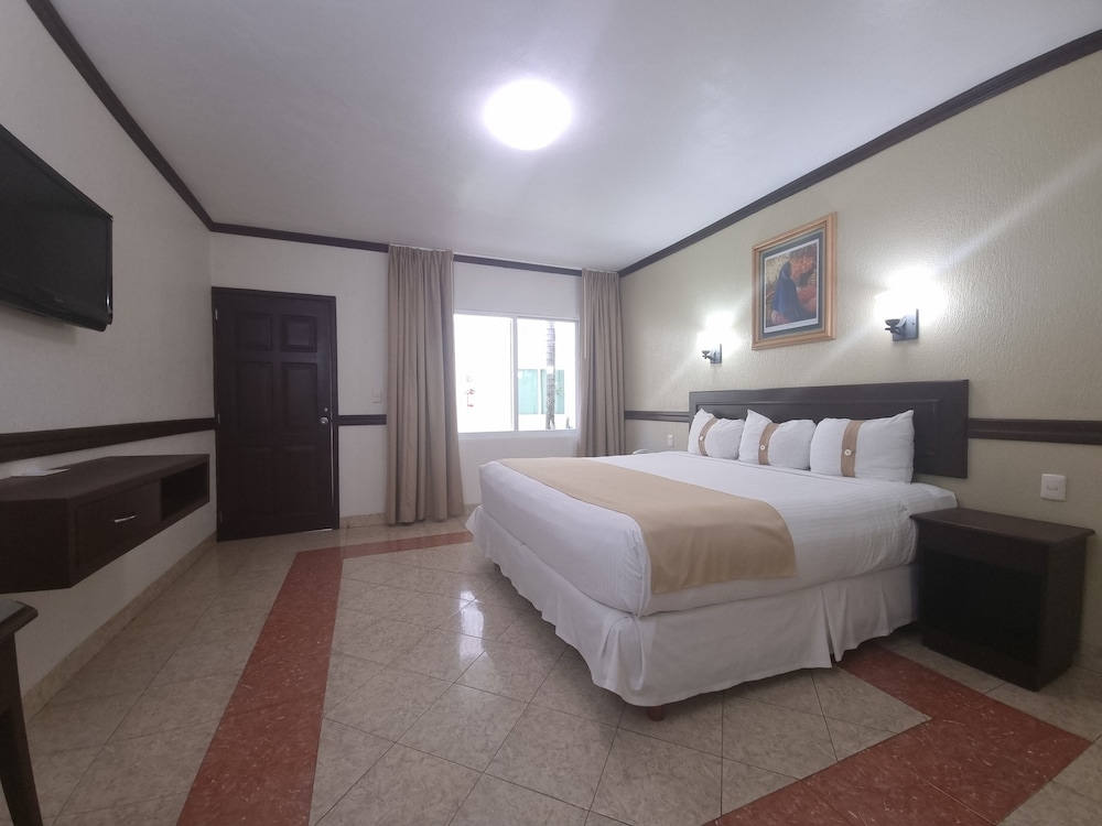 Hotel Casa Blanca 28/50