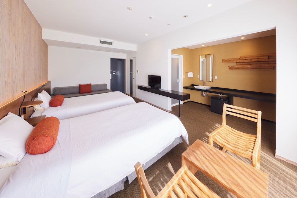 HOTEL ROTTERDAM Huis Ten Bosch 24/60