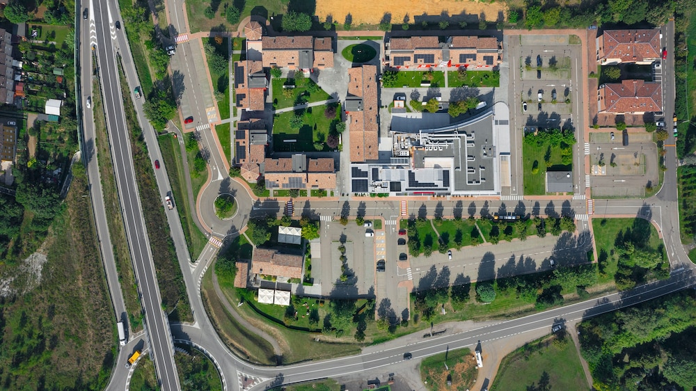 Maranello Village 64/70