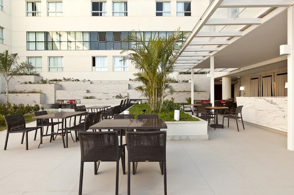 eSuites Lagoa Santa Confins 60/65