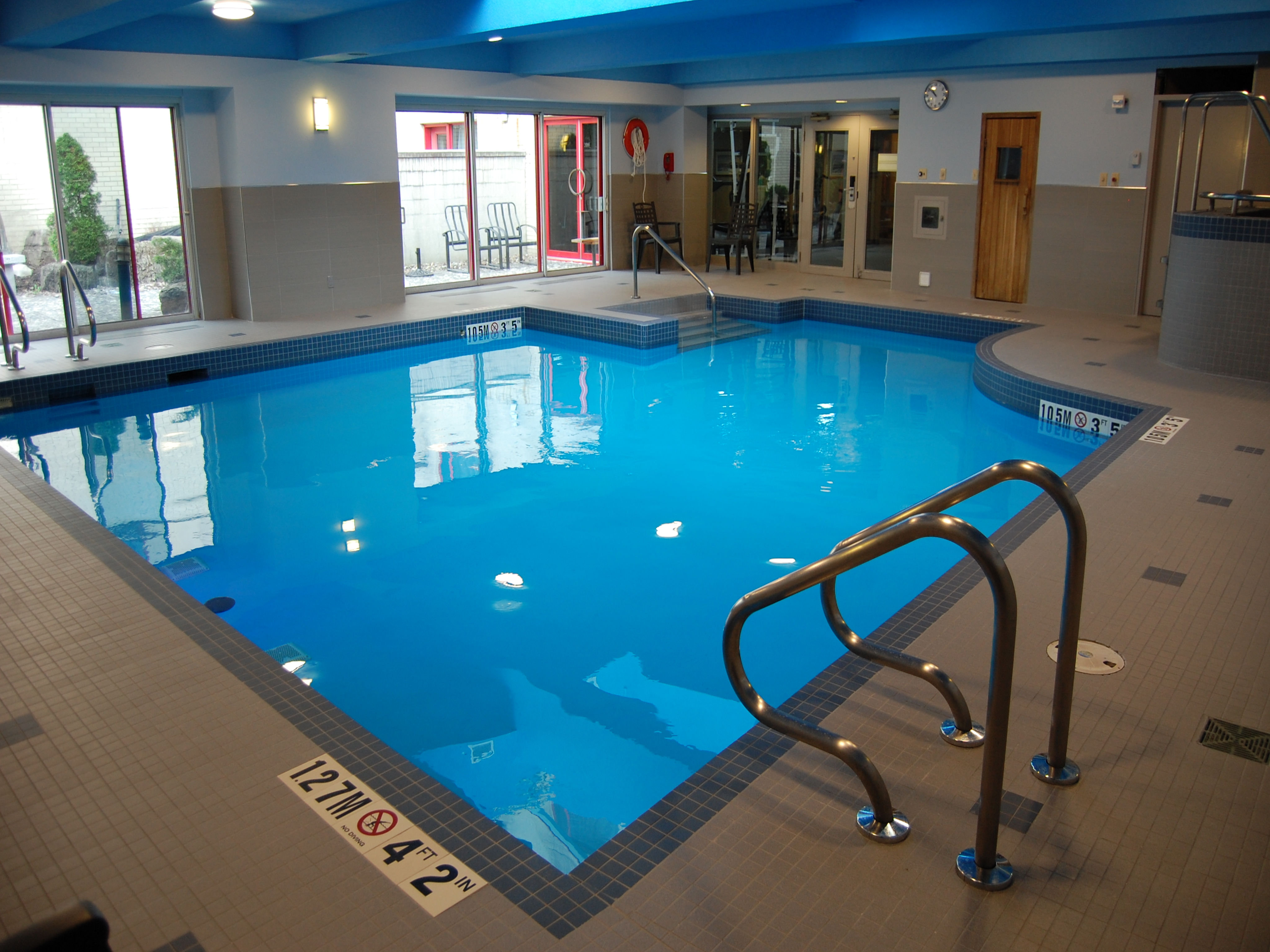 Holiday Inn Montreal Centre-Ville Downtown 36/70
