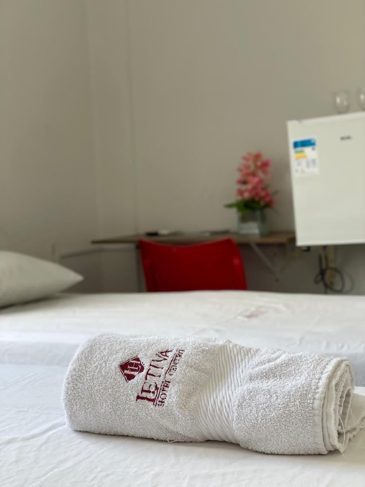 Letiva Hotel Centro 25/50