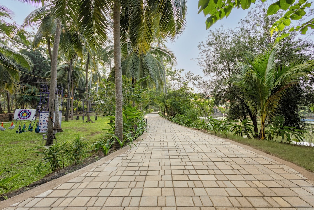 Sterling Palavelli Godavari 44/50
