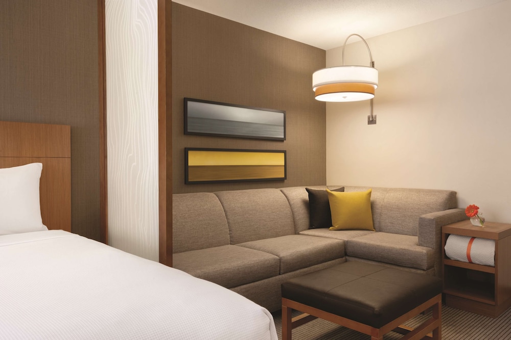 Hyatt Place Niagara Falls 13/51
