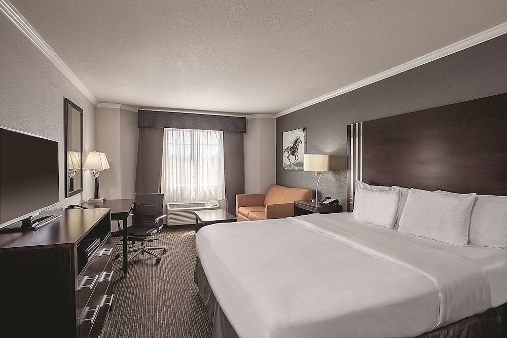 La Quinta Inn & Suites by Wyndham Davis 11/41