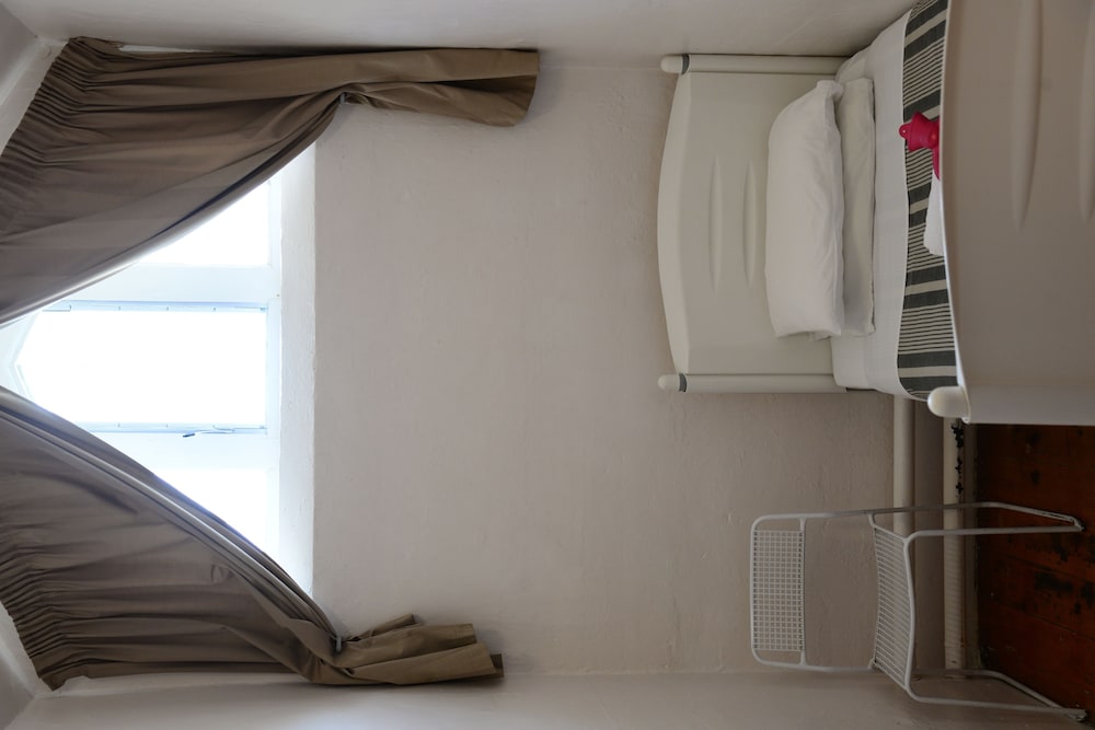 Jailhouse Accommodation 16/73
