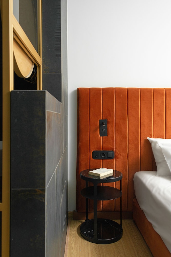 غرفة بزنس اقتصادية بسرير كينج، Colors Hotel Athens 4/4