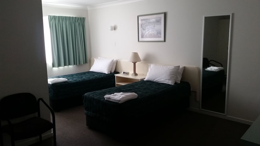 Southport Motel & Apartments 28/71