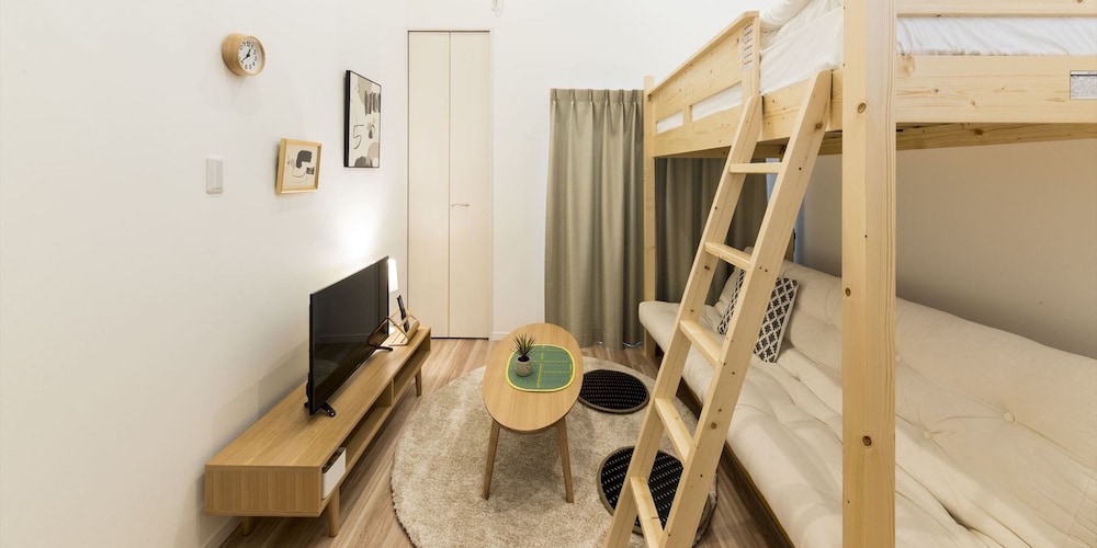 TRIP POD KOMONDO-MACHI 20/32