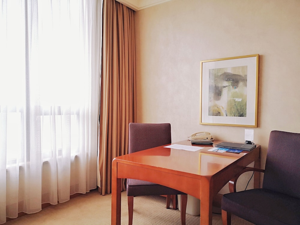 Hilton Chongqing 60/60