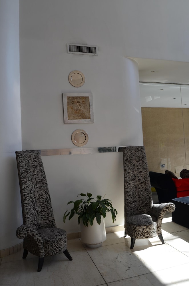 Gran Hotel Presidente 7/50