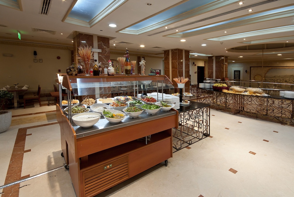 الإيمان طيبة(Kingsgate Hotel Durrat) 12/40