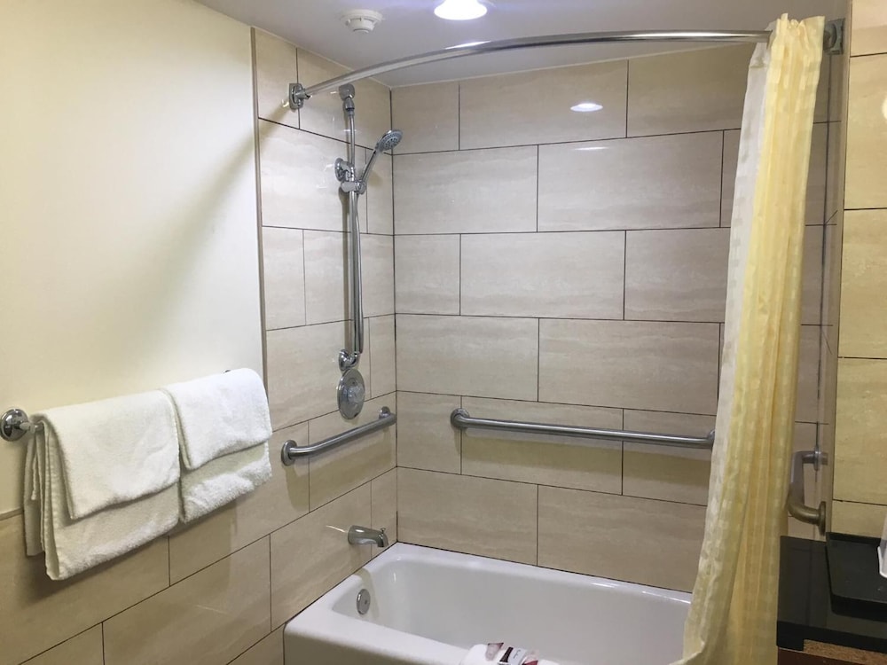 Simply Home Inn Suites 45/46