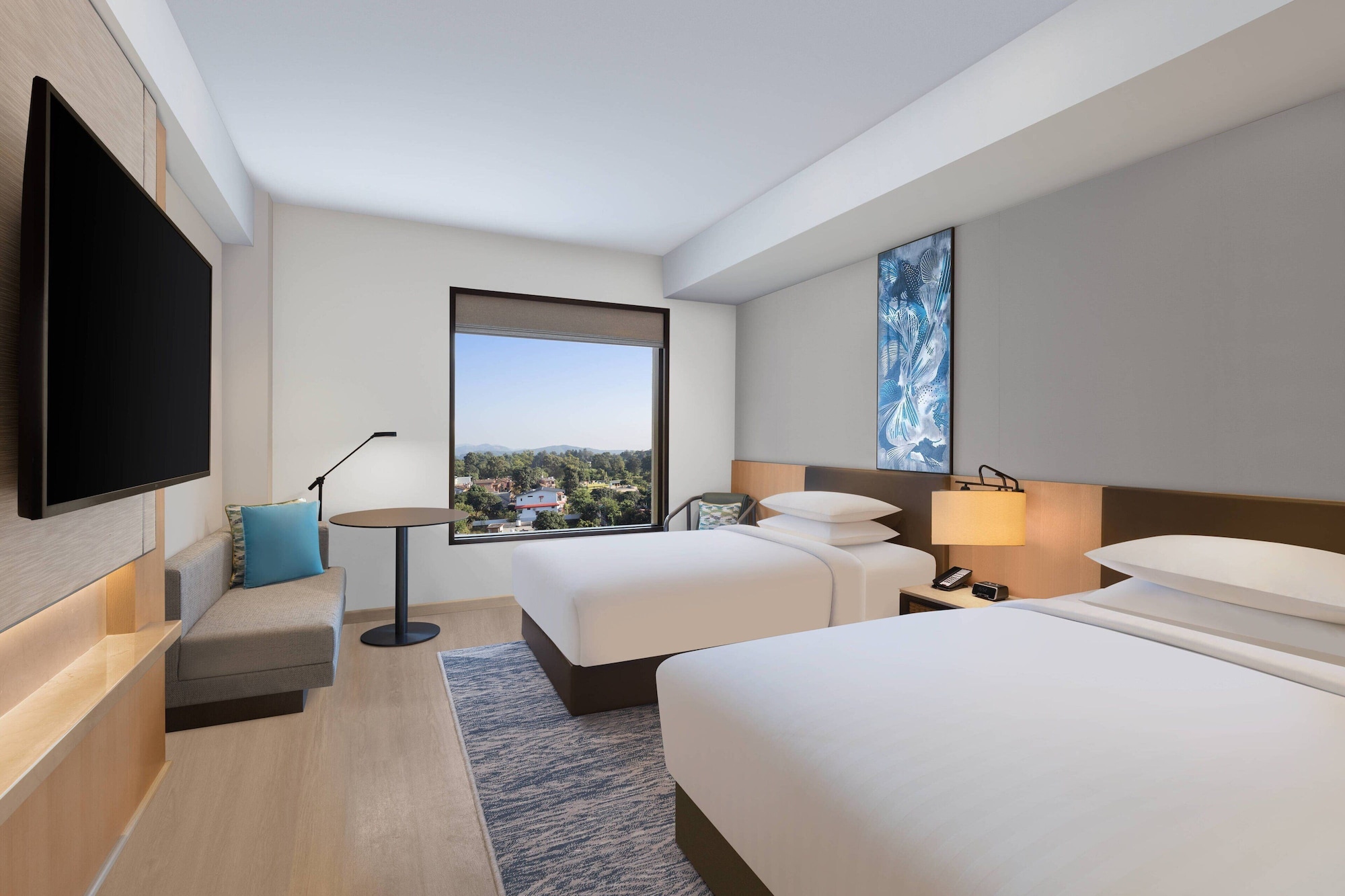 Deluxe, Twin Beds, Valley View