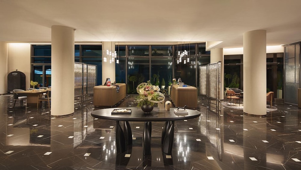 UrCove by HYATT Shanghai West Riverside 33/42