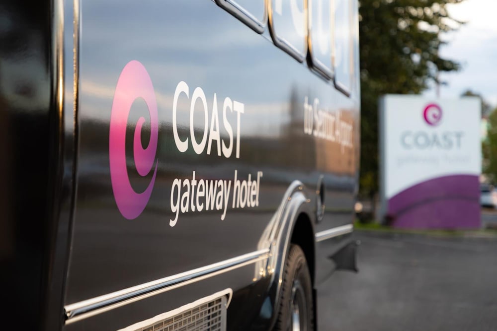 Coast Gateway Hotel SeaTac 28/30