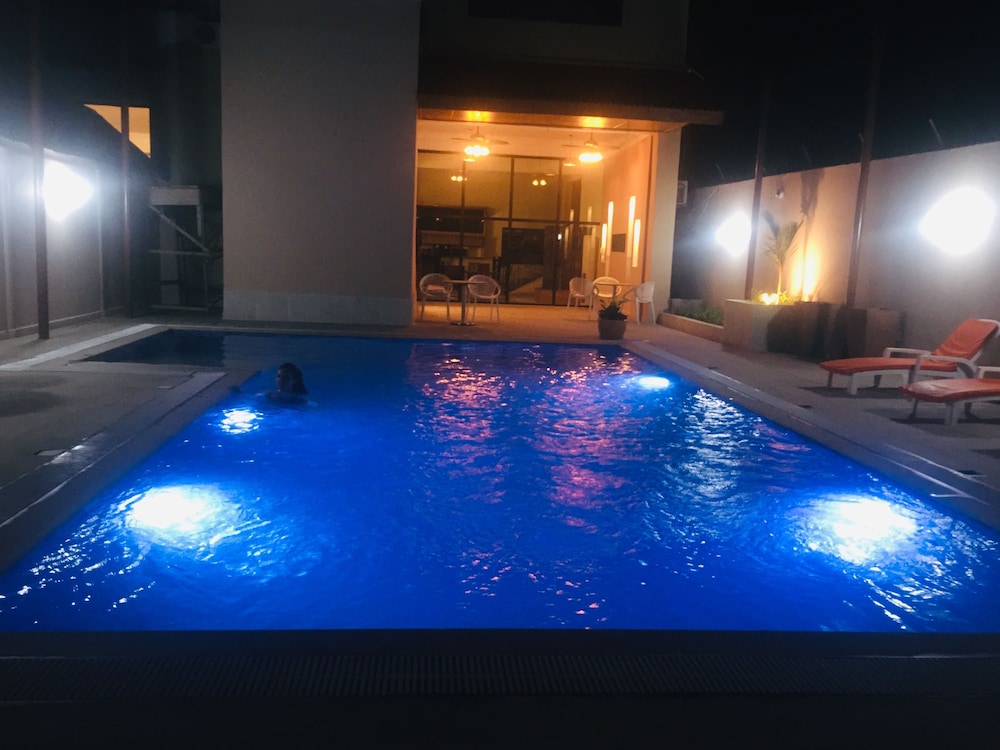 Bella Casa Hotel 20/50