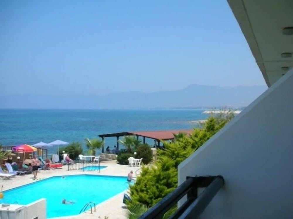Souli Beach Hotel 41/51