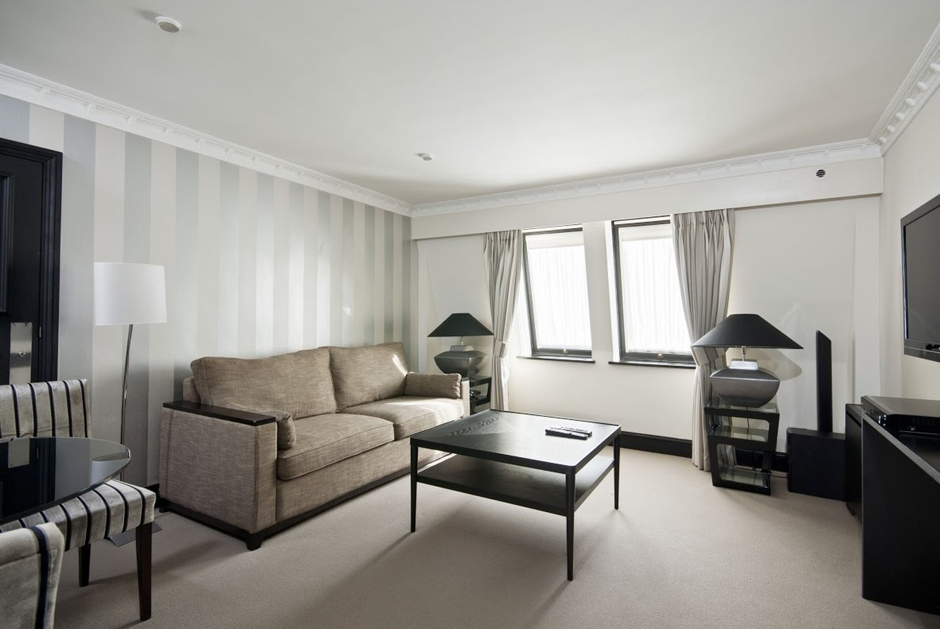 Mayfair House 41/58