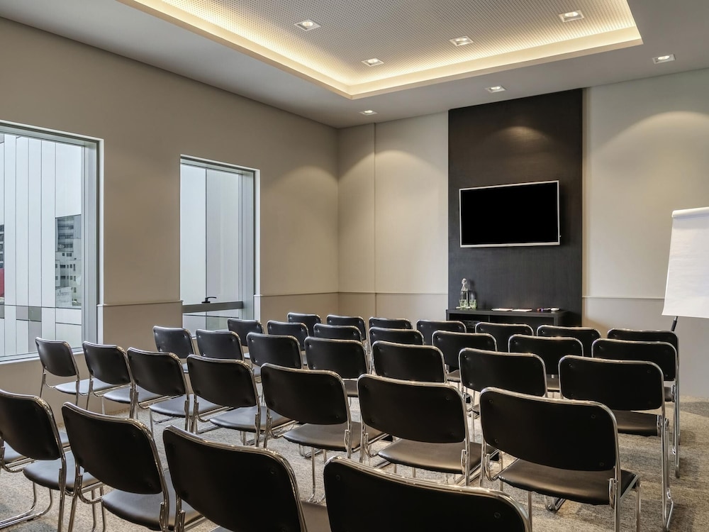 Ibis Styles SP Centro 50/64