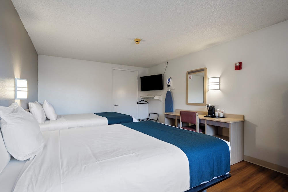 Motel6 Clarkston, WA 12/50