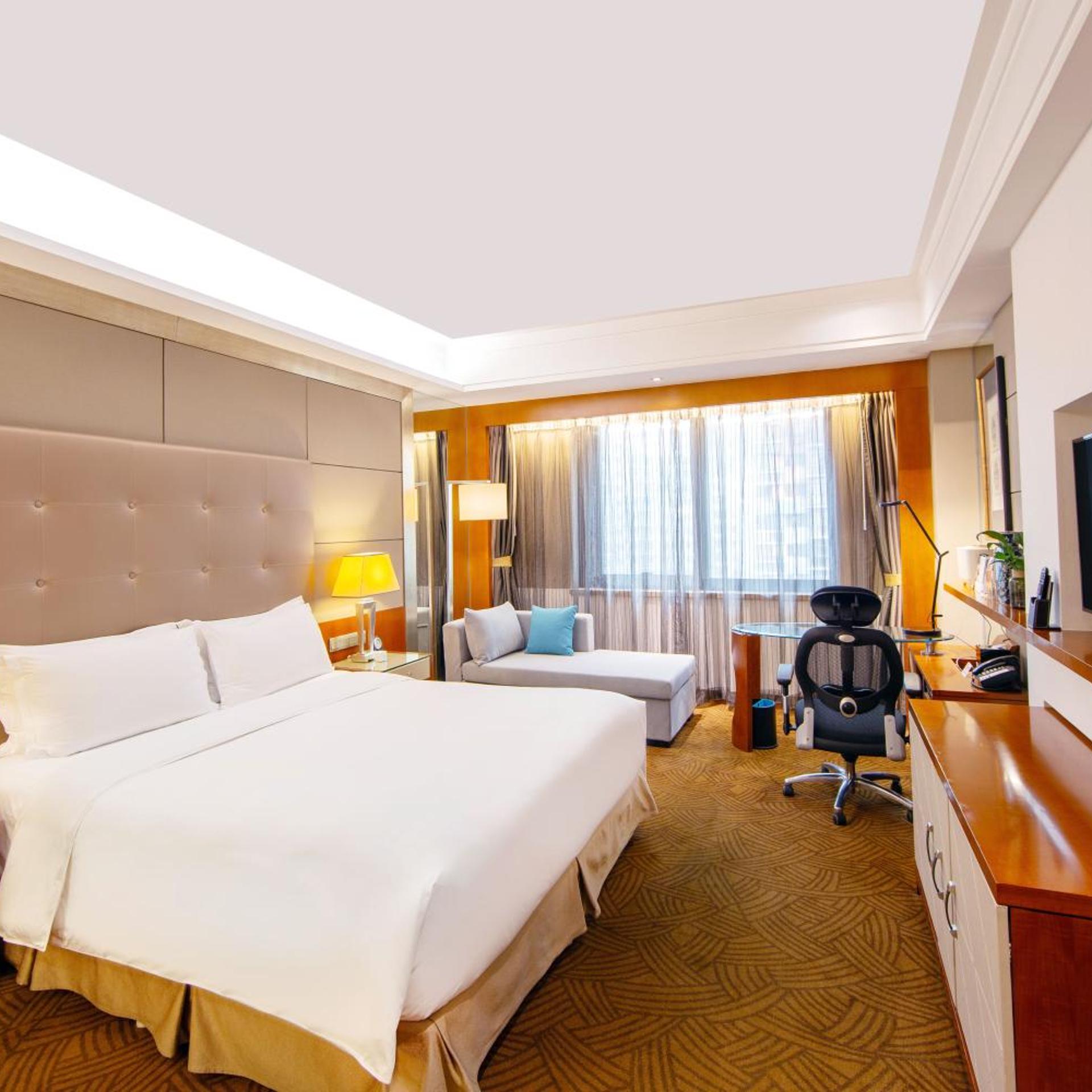 Prestige, King Bed
