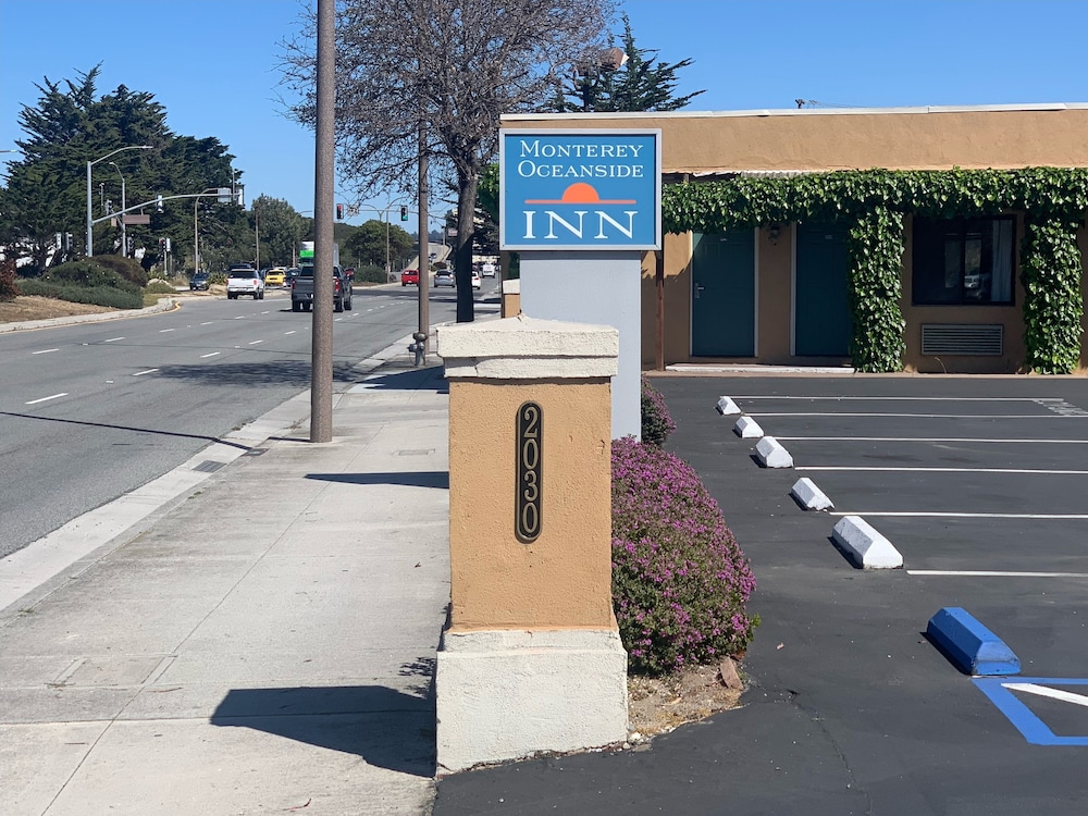 Monterey Oceanside Inn 5/43