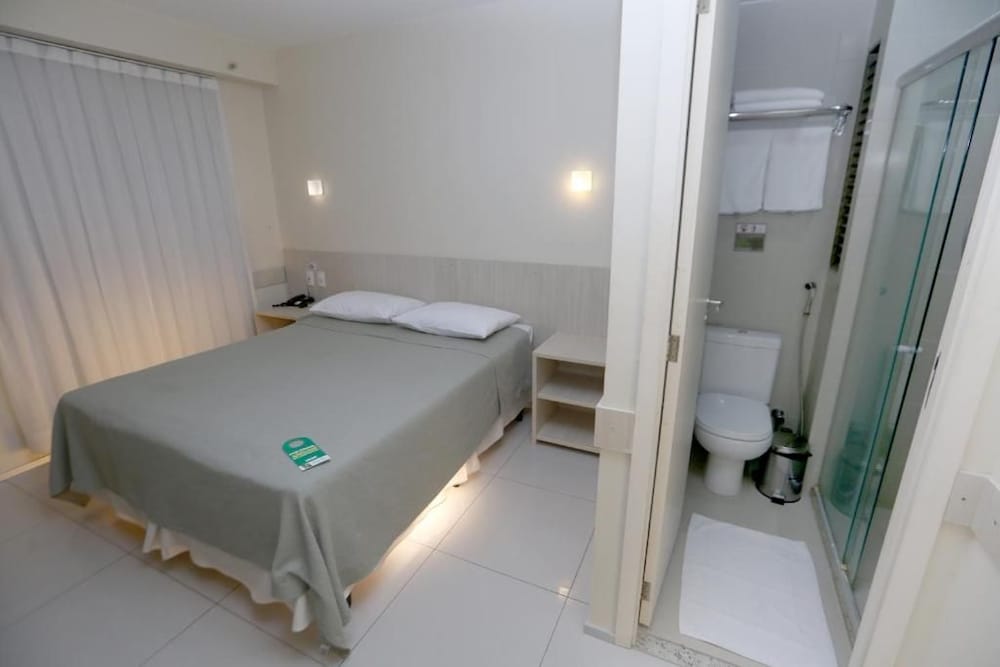 STAY INN HOTEL 23/53