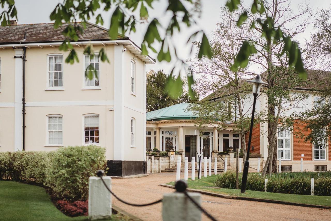 Greenwoods Hotel & Spa 30/32