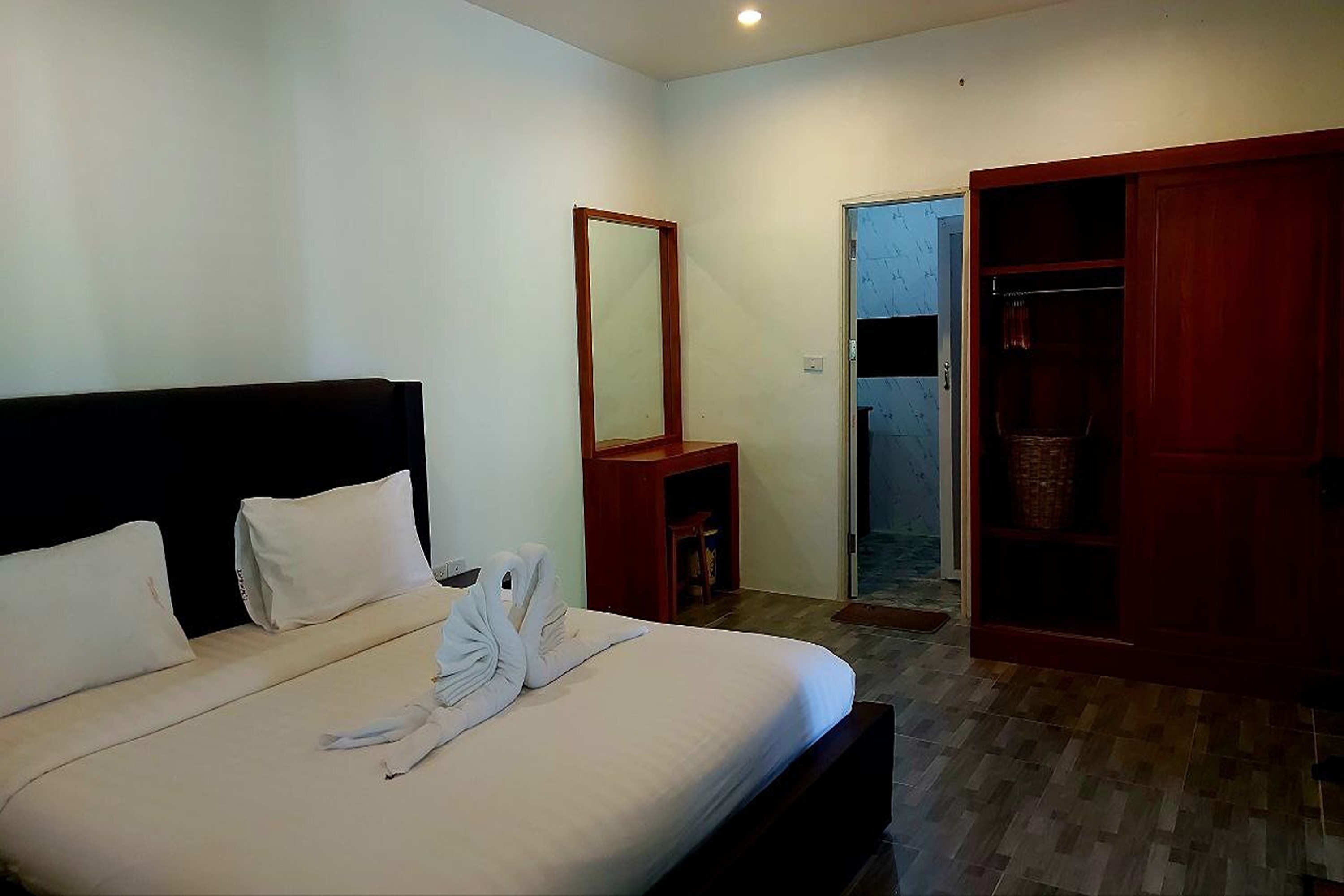 2 BEDROOMS, FAMILY SUITE
