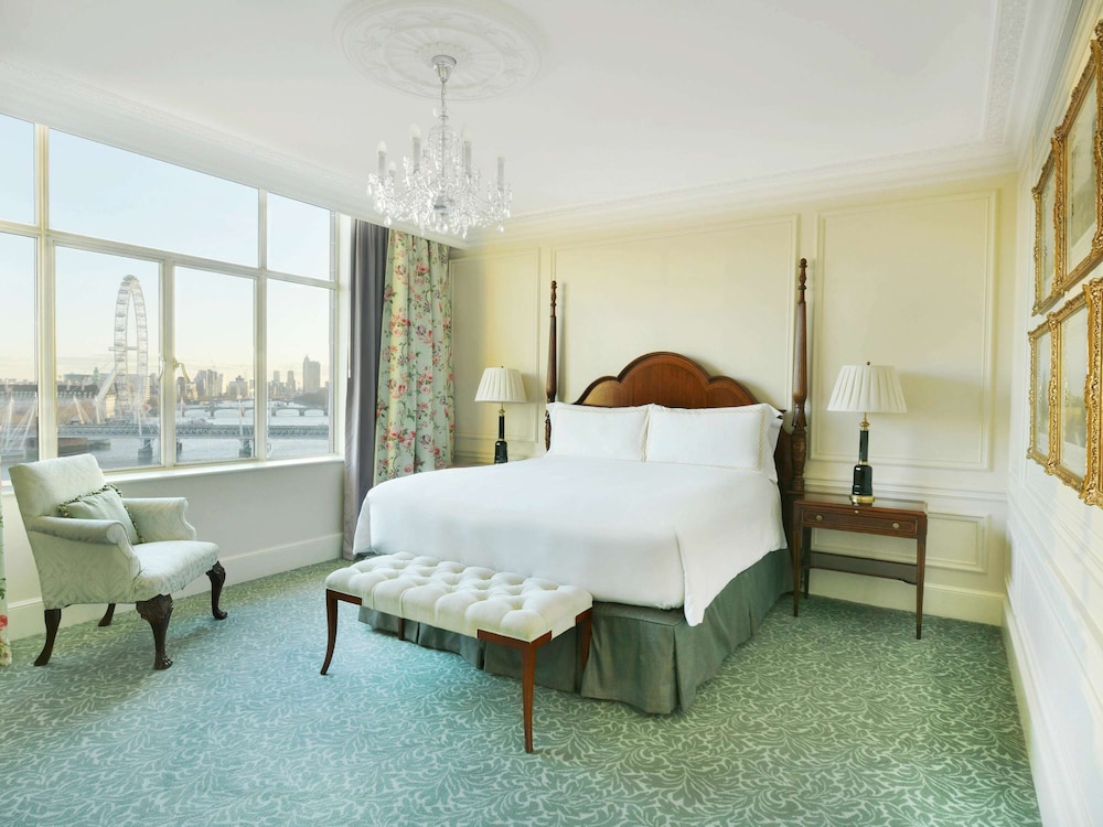 The Savoy Hotel 14/50