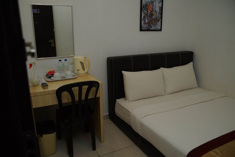 Swan Garden Hotel 46/63