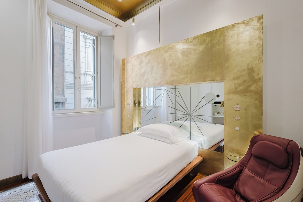 Hotel Trecento 15/50