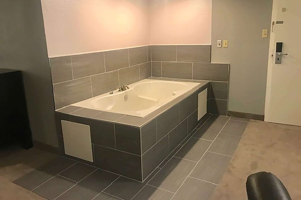 Days Inn by Wyndham Conneaut 47/47