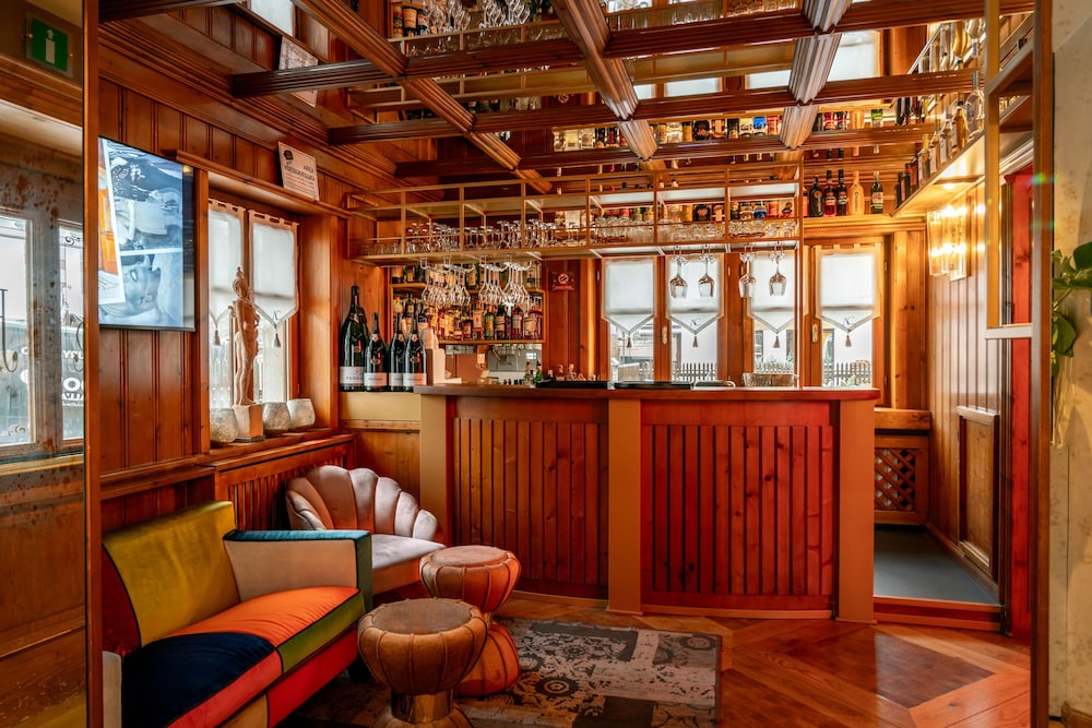 Ambra Cortina Luxury Fashion Boutique Hotel 14/55