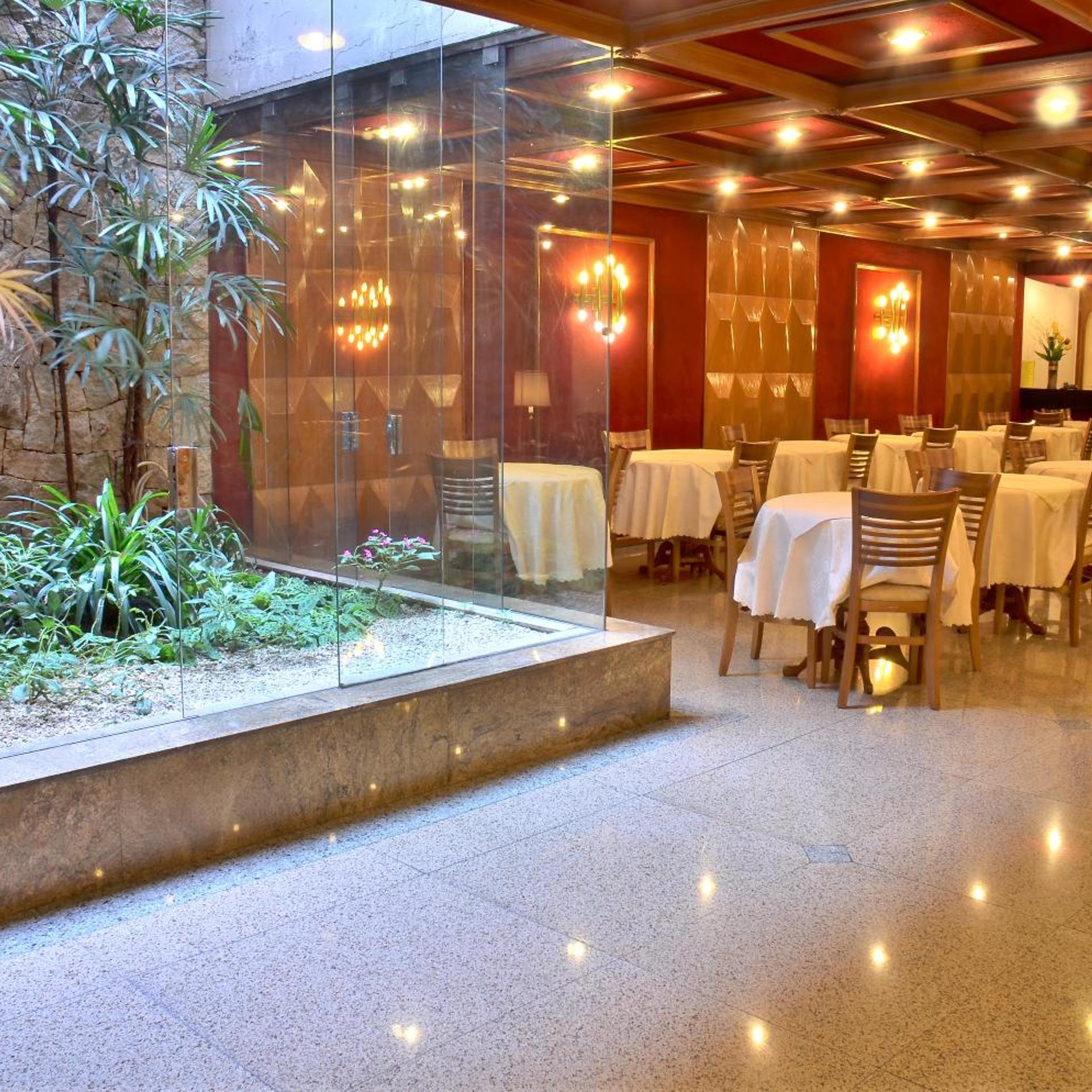 Hotel Castelar 74/99