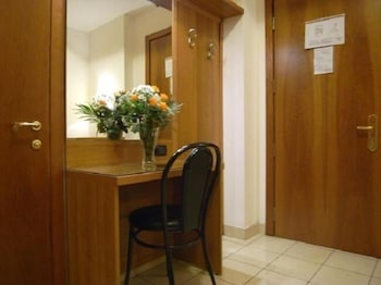 Hotel Mondial 12/55