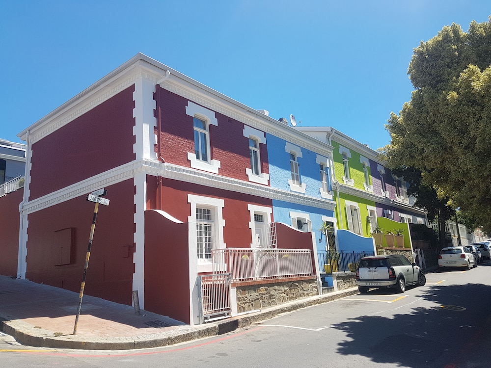 Purple House 40/44