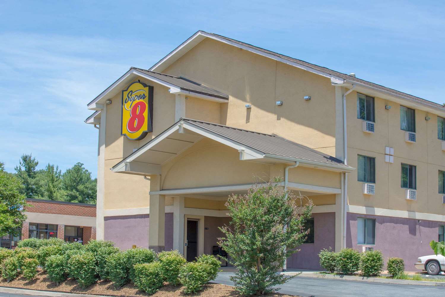 Super 8 by Wyndham Charlottesville 5/51