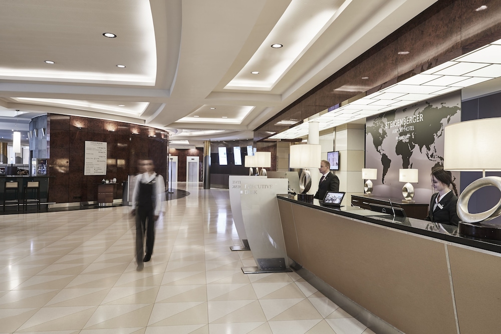 Steigenberger Airport Hotel 5/50