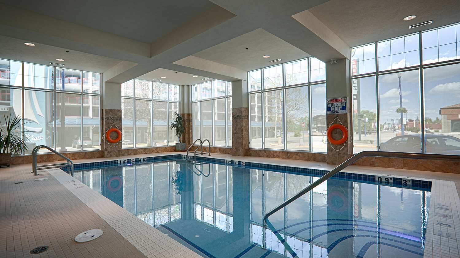 Best Western Plus Chateau Inn Sylvan Lake 7/15