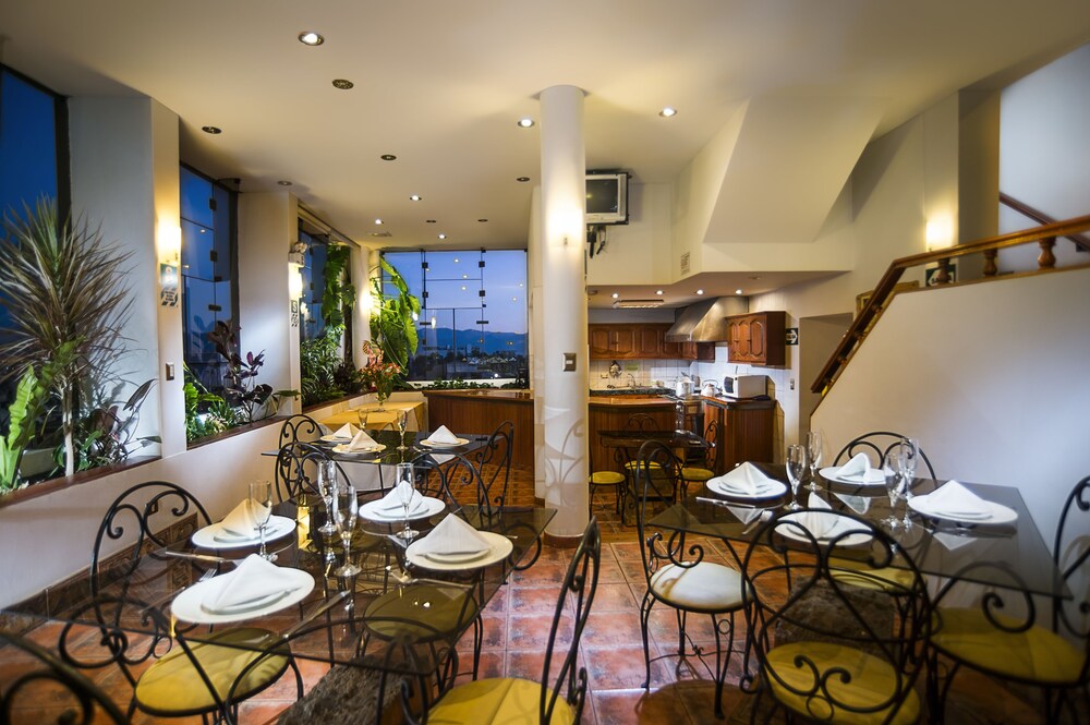 NATURA INN HOTEL 28/33